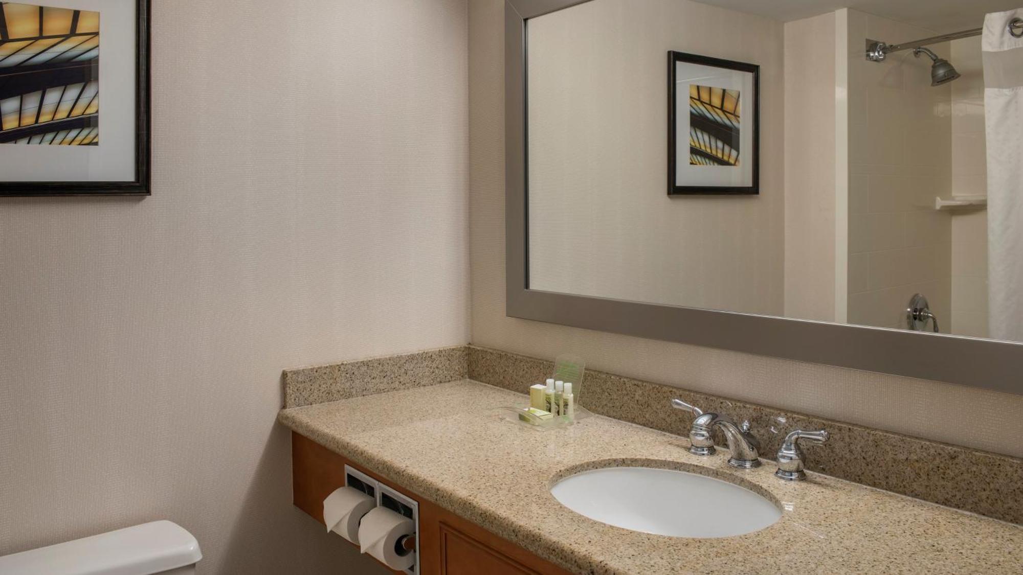 Holiday Inn Winnipeg-South By Ihg Dış mekan fotoğraf