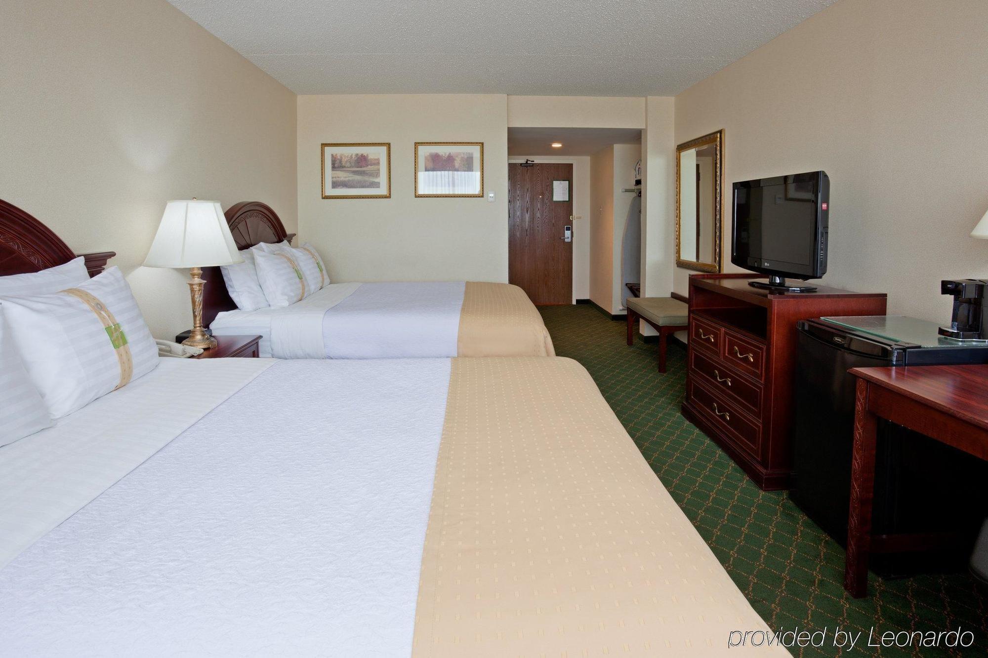 Holiday Inn Winnipeg-South By Ihg Dış mekan fotoğraf