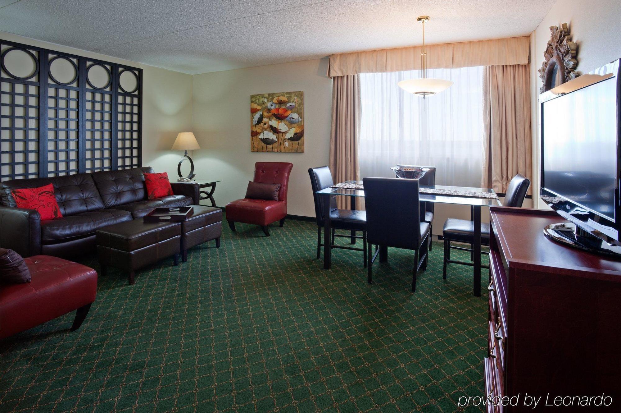 Holiday Inn Winnipeg-South By Ihg Dış mekan fotoğraf