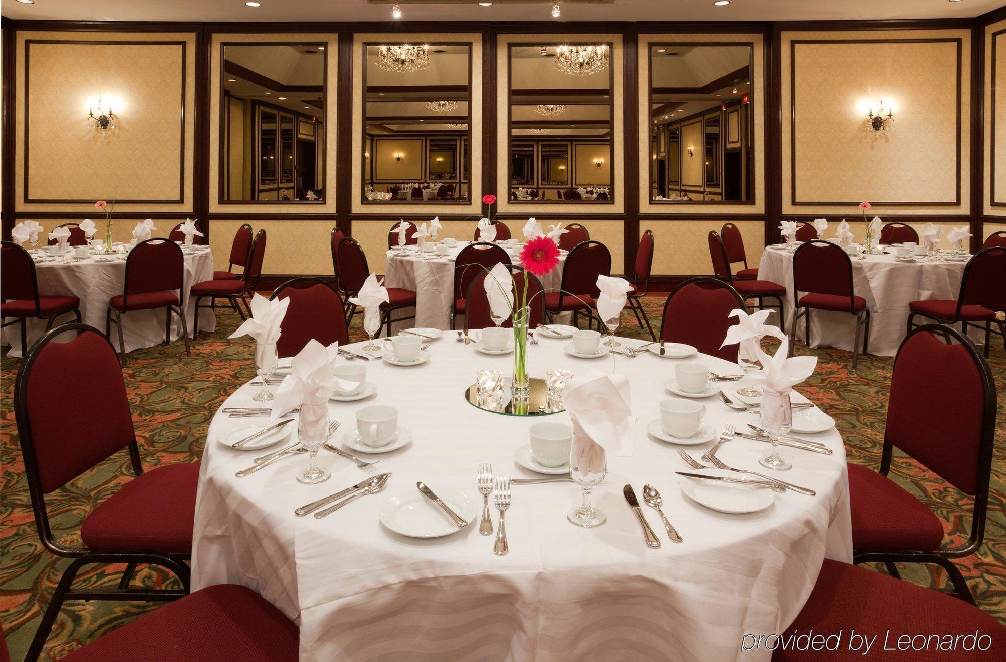 Holiday Inn Winnipeg-South By Ihg Dış mekan fotoğraf